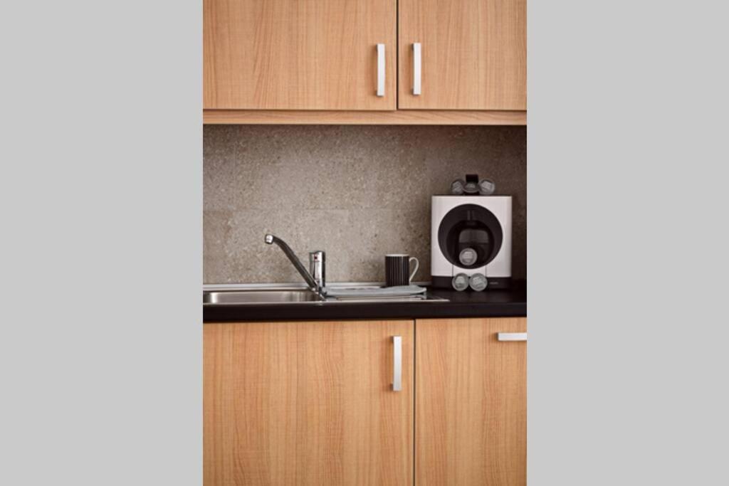 Central Budapest Apartment In Historical Building With Free Private Parking Ngoại thất bức ảnh